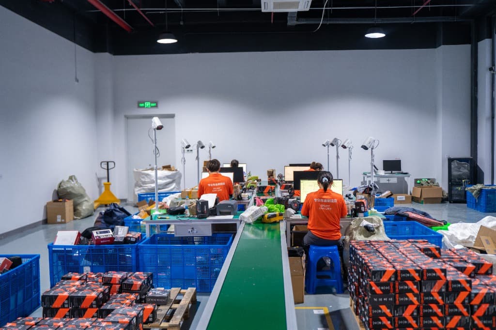 Packaging & Dispatch Area